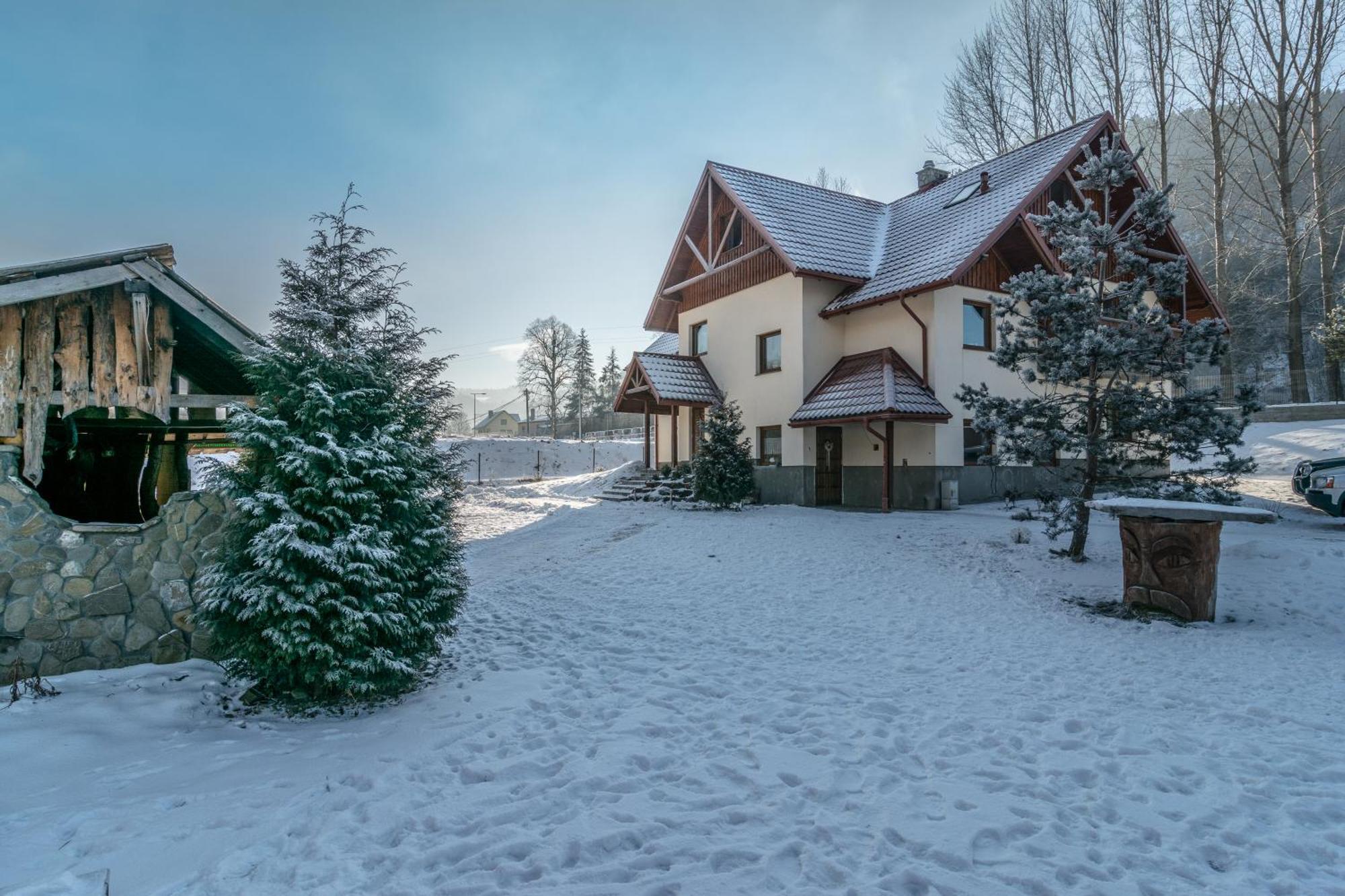 Pokoje Goscinne Pod Cuprona Szczawnica Esterno foto