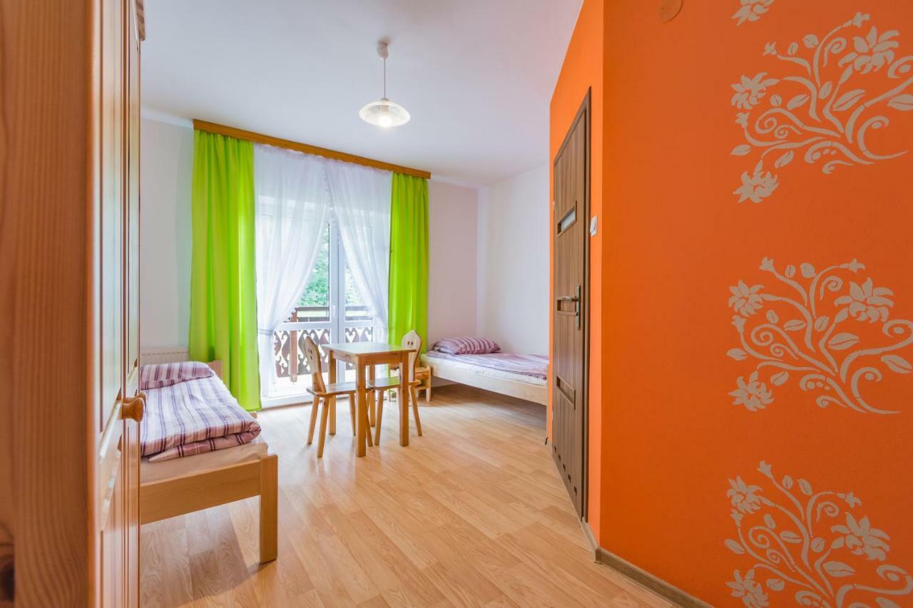 Pokoje Goscinne Pod Cuprona Szczawnica Esterno foto
